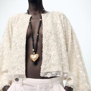 New ZARA black fabric gold heart necklace • NWOT
